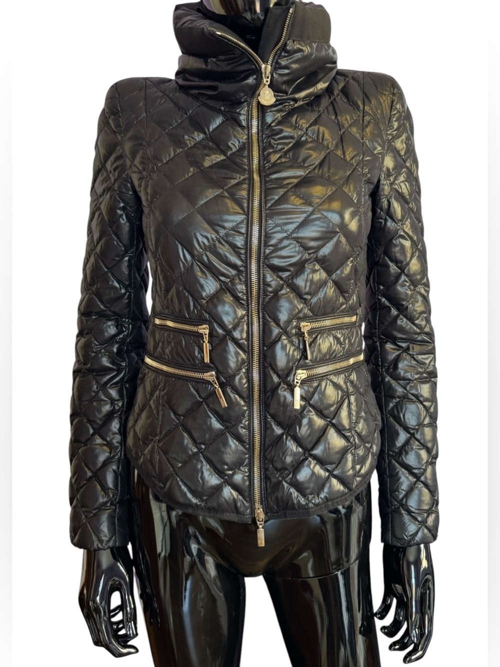 Moncler Black Quilted Diamond-Pattern Puffer Jacket with Gold Zips - Picture 3 of 16